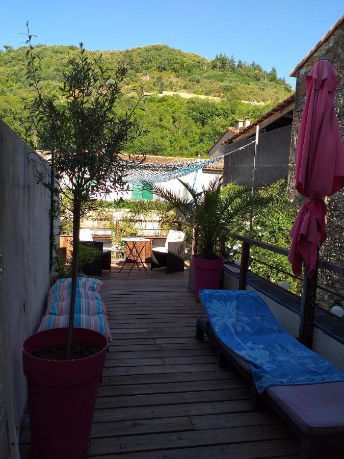 La Maison D Annick Apartment Lodeve Ngoại thất bức ảnh